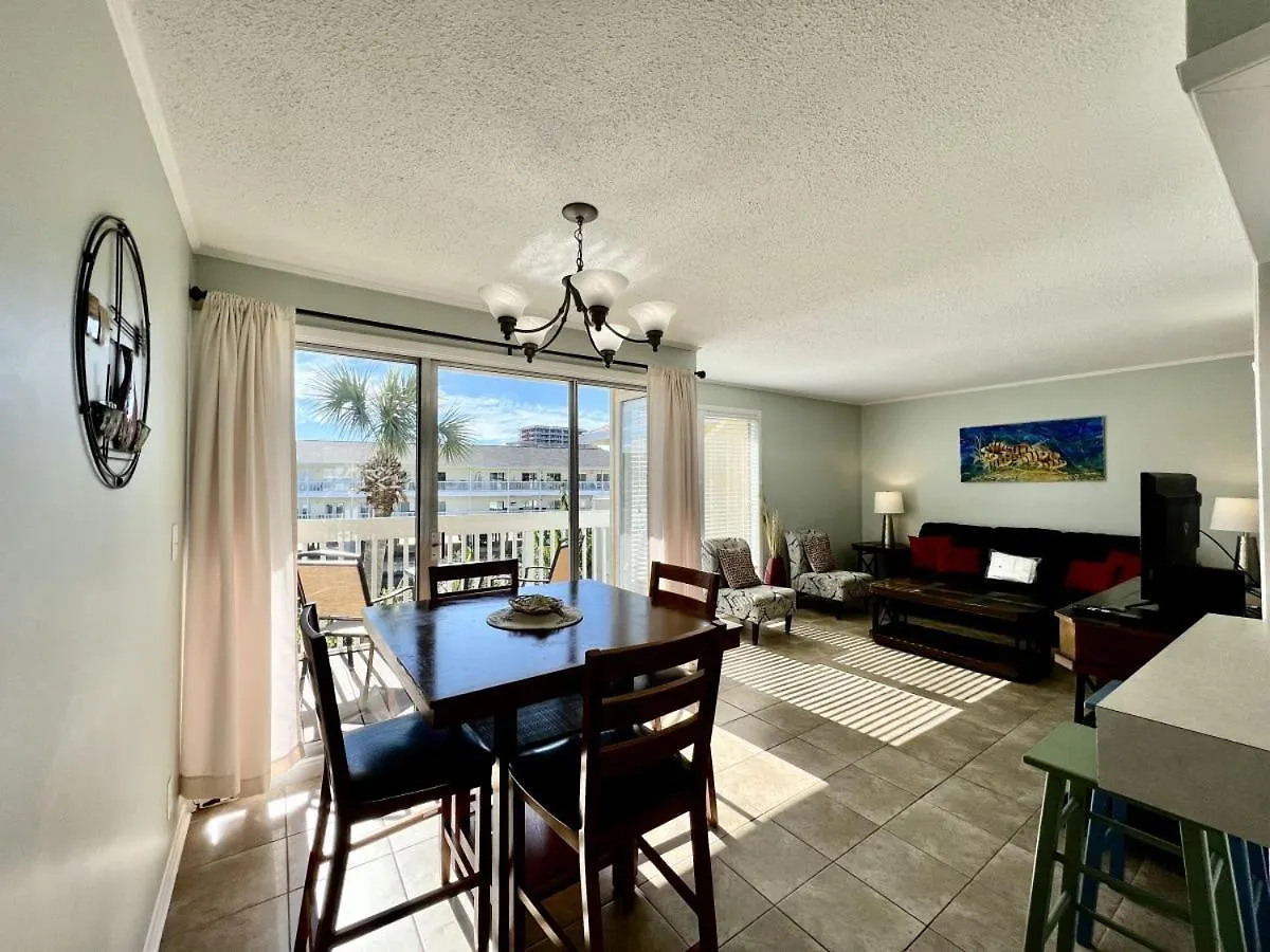 Holiday home Sandpiper Cover 2031 near beach sleeps 4 Destin United States